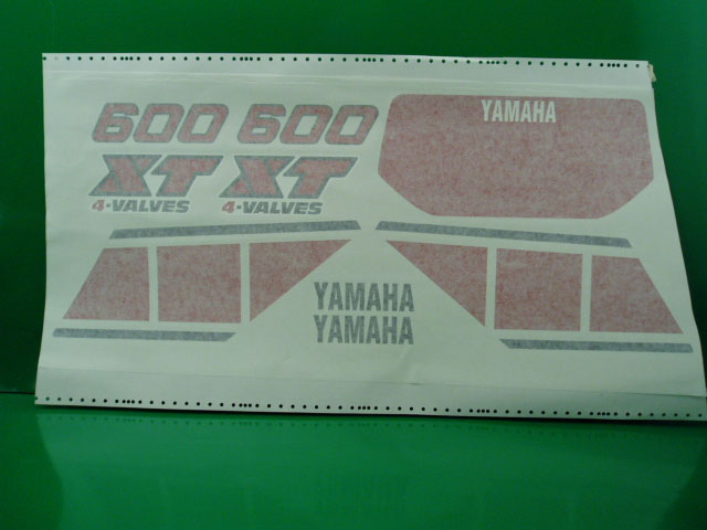 @ Yamaha XT 600 43F '83 '86 adesivi @